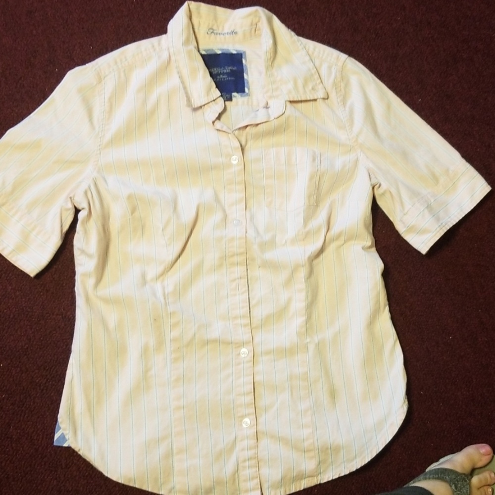FLASH SALE ⚡ 3/$10 American eagle juniors size 10